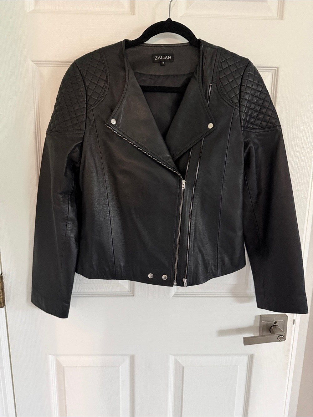 Zaliah like new  Quilted-Shoulder Leather Moto Jacket